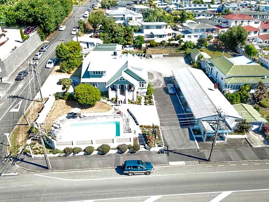 Picton House B&B and Motel