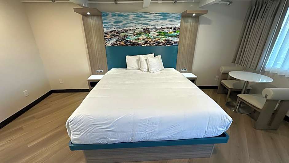 Costa Mesa Inn - Newport Beach Area