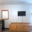 Economy Inn & Suites