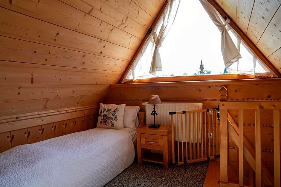 Villa Miodula- zwierzęta akceptowane bezpłatnie, bezpośredni widok na góry, parking w cenie! PROMOCJA W MARCU ZAREZERWUJ 3 DOBY W CENIE 2 oferta obowiązuje w tygodniu na stawkę bez wyżywienia