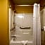 Super 8 by Wyndham Salisbury