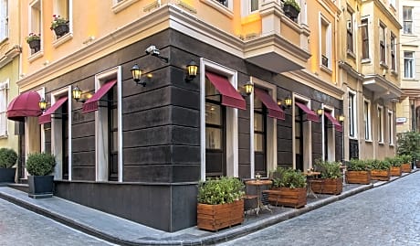 Meroddi Pera Hotel Istanbul Istanbul Hotels At Getaroom