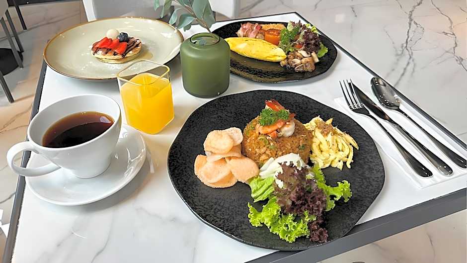 REZ Hotel Semarang