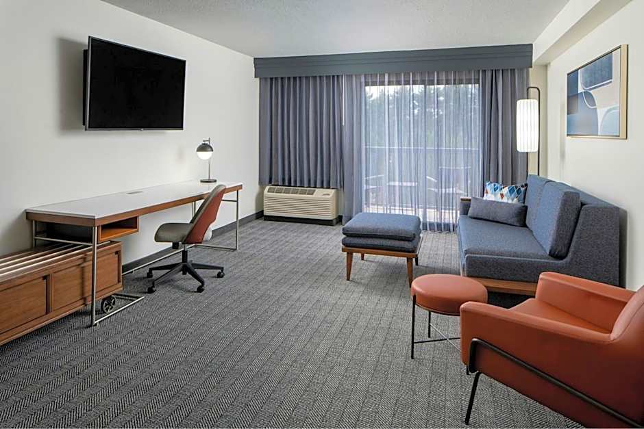 Courtyard by Marriott Decatur