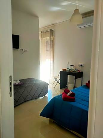Triple Room with Private Bathroom