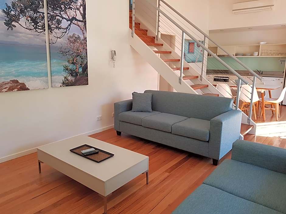 Mobys Beachside Retreat