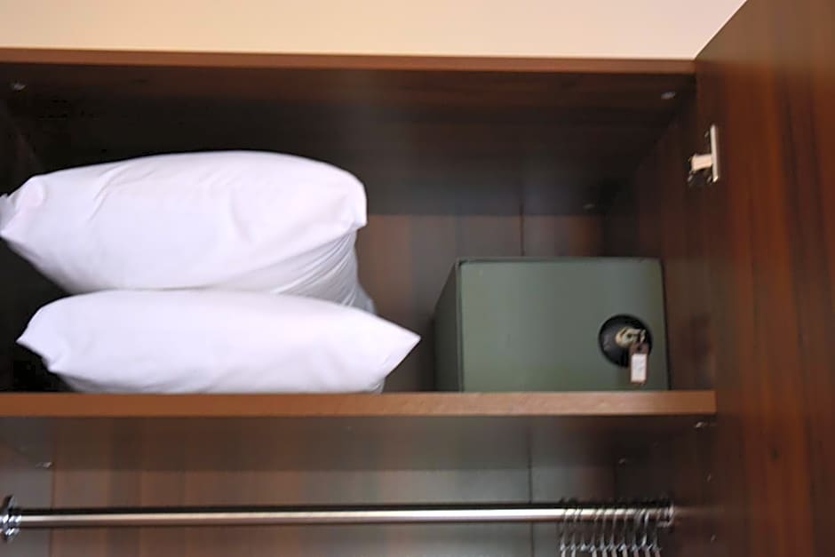 Anna Hotel Apartments