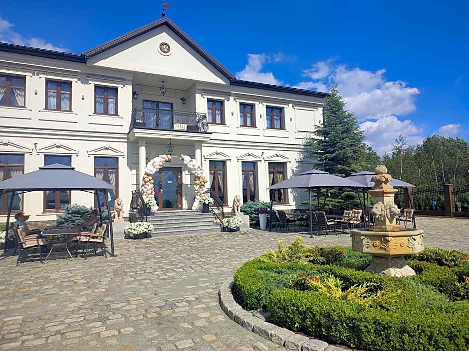 Pałac Uniejów