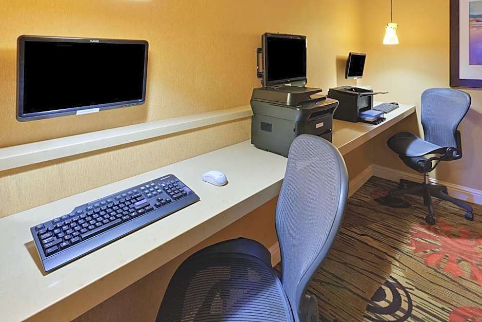 Holiday Inn Dublin - Pleasanton By IHG