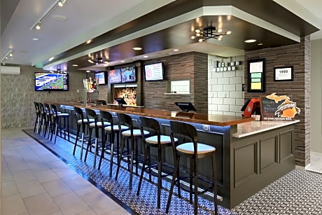 Hampton Inn Holland