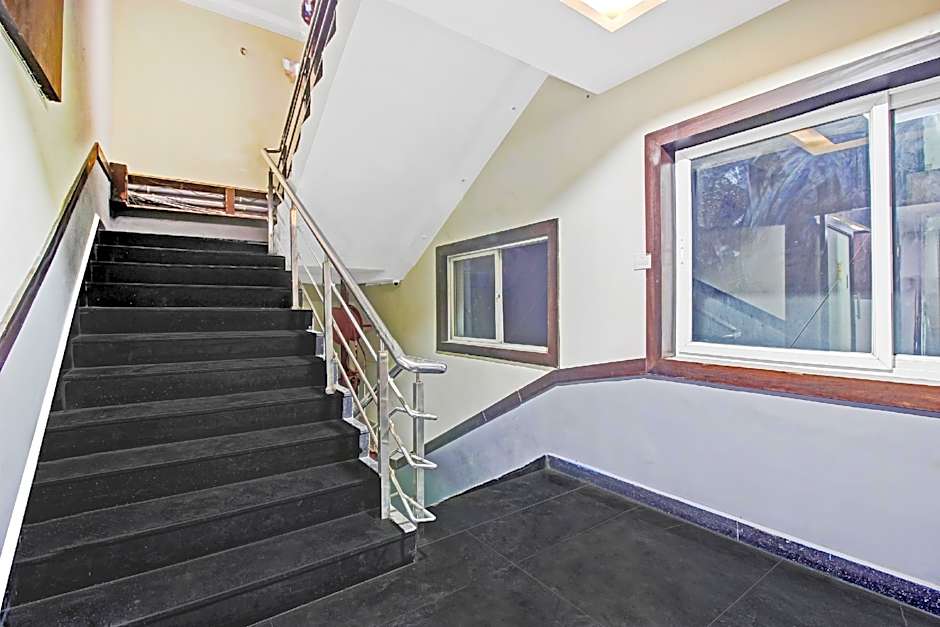 Oyo Townhouse 693 Mansion Suites – Hyderabad, 