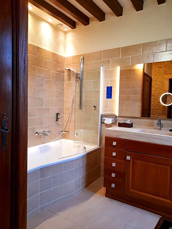 Hôtel Le Manoir De Mathan Crépon à la campagne 5 mn d'Arromanches et 10 mn de Bayeux