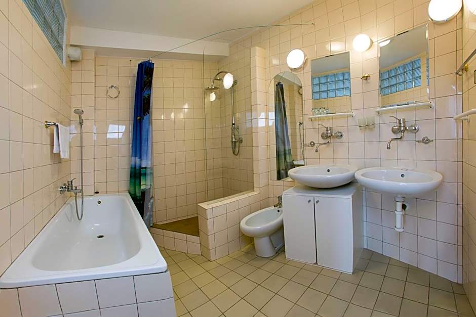 Hotel Harrachov Inn