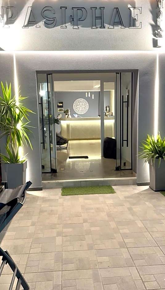 Pasiphae Hotel