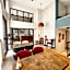 Smart and Simple Hotel Karakoy