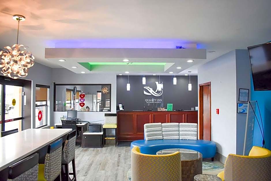Quality Inn Adairsville