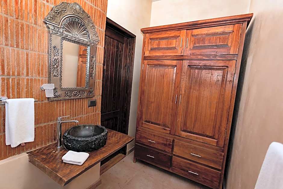 Bito's Hotel Boutique