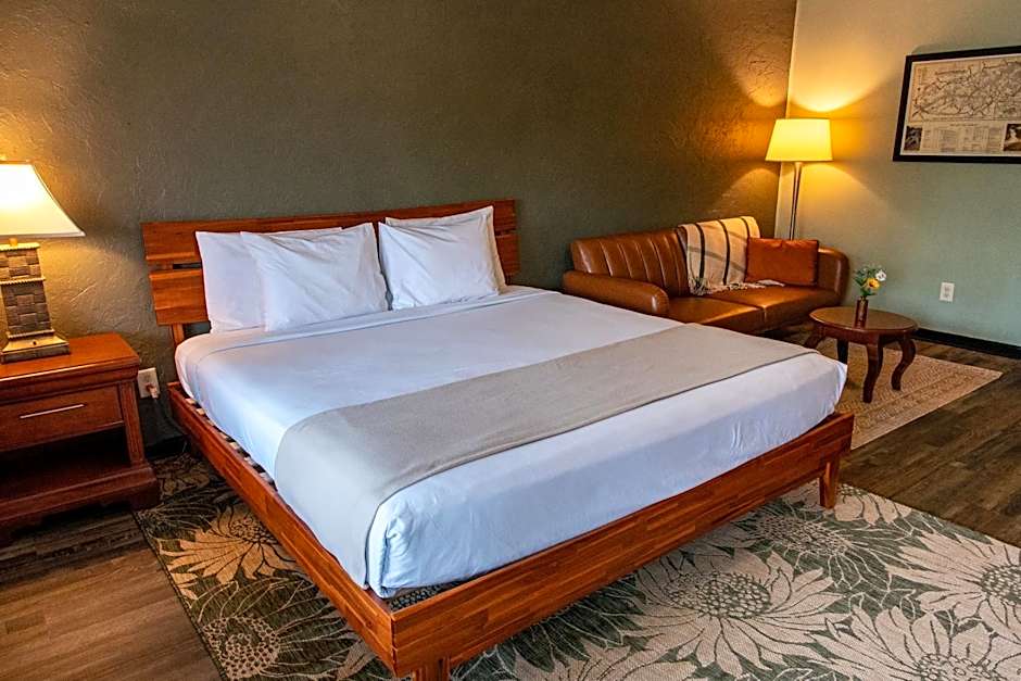 Townsend River Breeze Inn