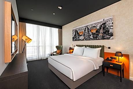 One-Bedroom Suite