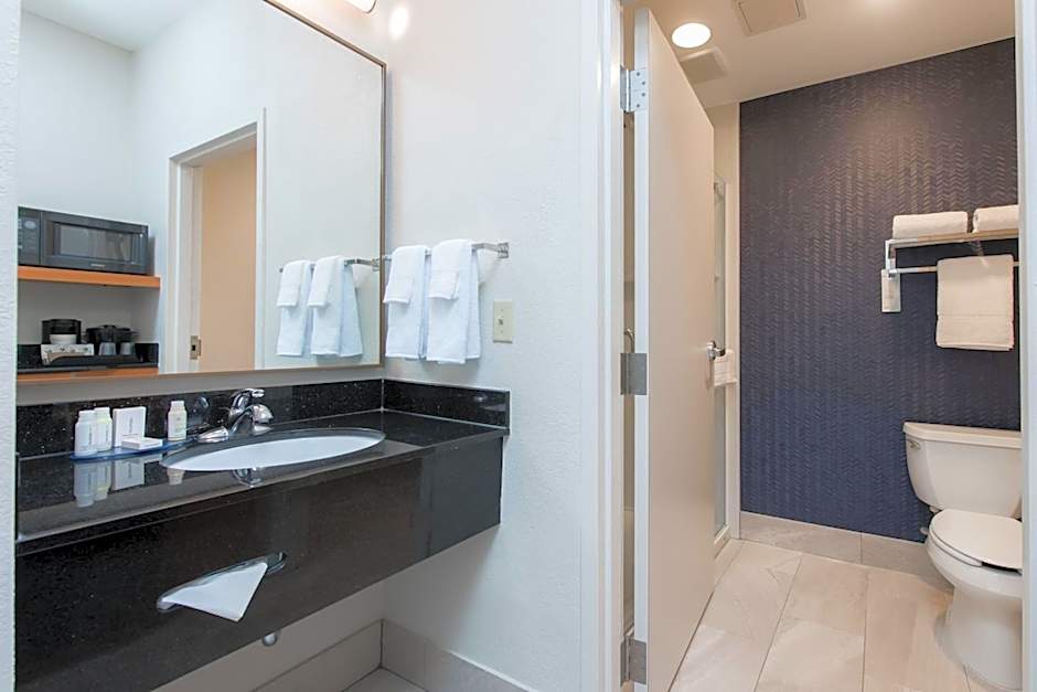 Fairfield Inn & Suites by Marriott Brunswick