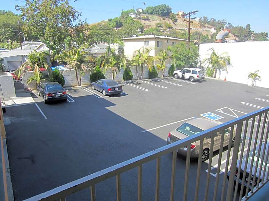 Starlight Inn, Valley Blvd - Downtown LA