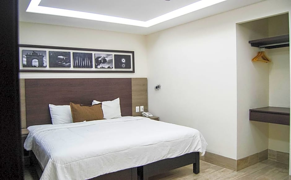 Hotel River Poliforum