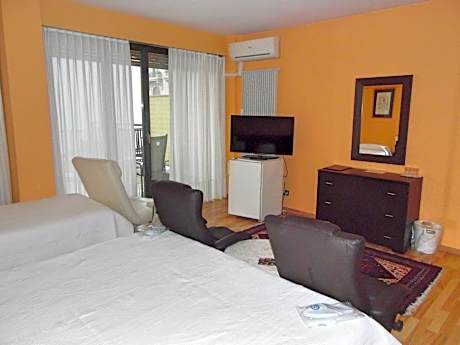 Superior Triple Room with Terrace and Lake View