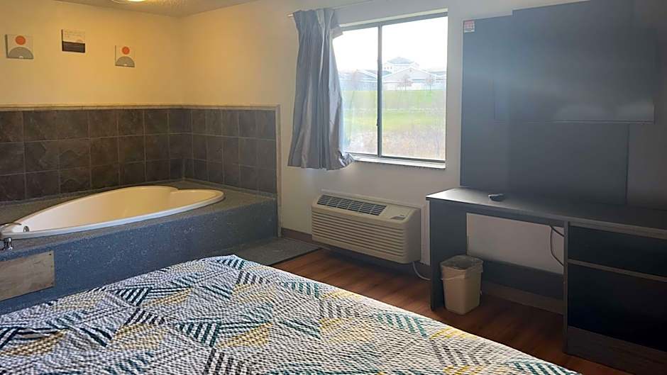 Motel 6-Waterloo, IA