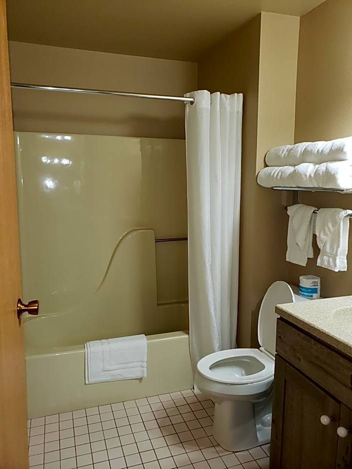 Woodside Dells Hotel & Suites