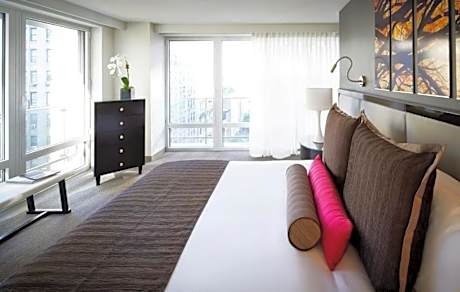 Park Suite with King Bed
