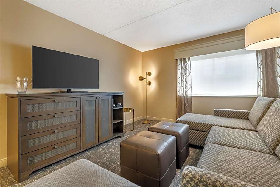 Best Western Plus The Normandy Inn & Suites