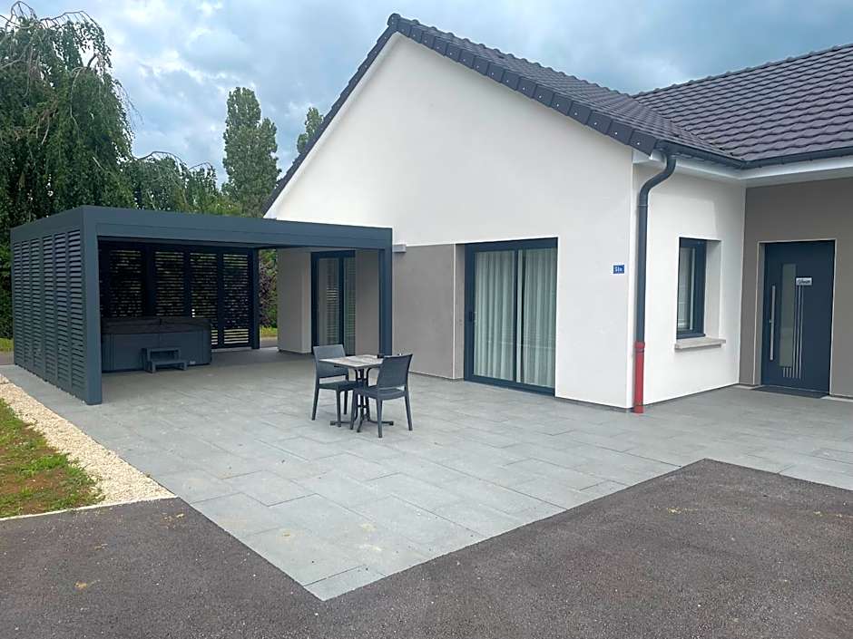 Logis Hôtel Restaurant La Vraine