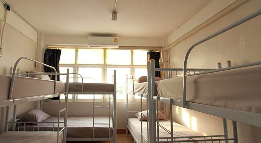 Bangkok Hub Hostel