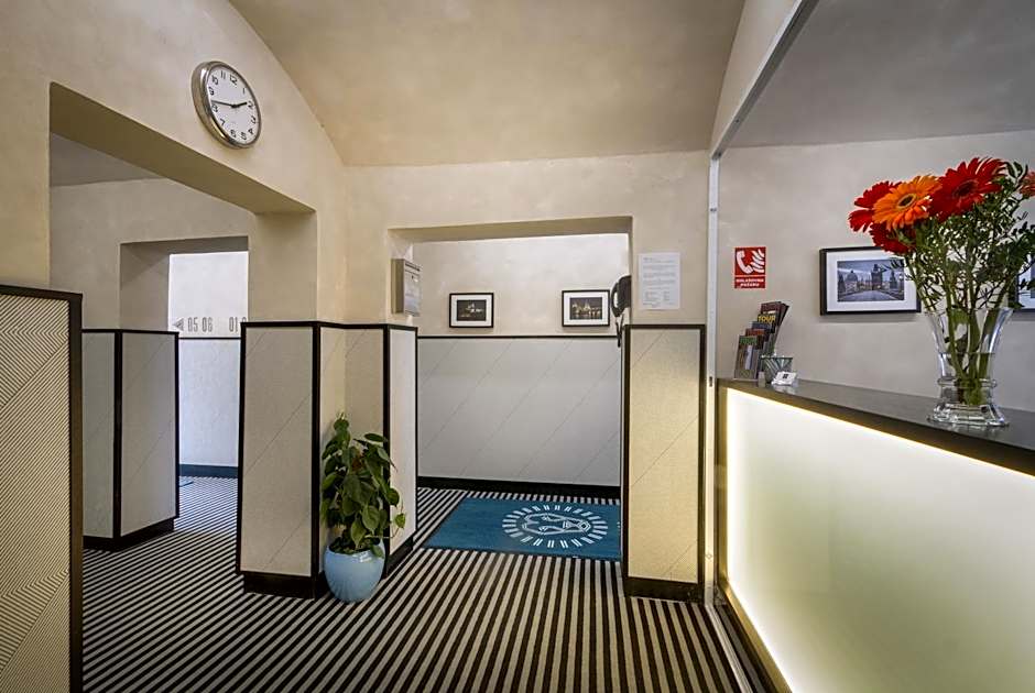 Hotel White Lion