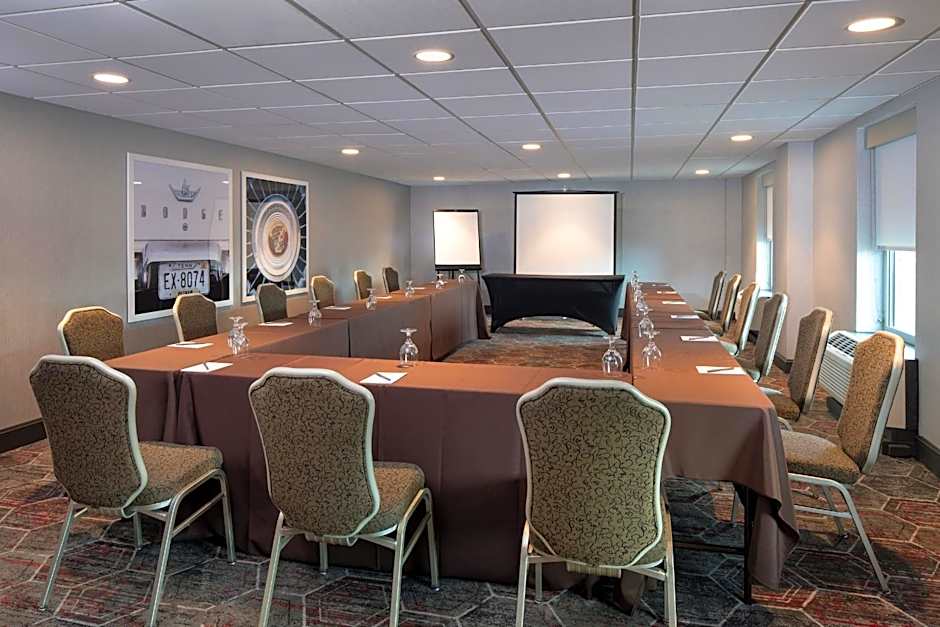 Crowne Plaza Memphis Downtown By IHG