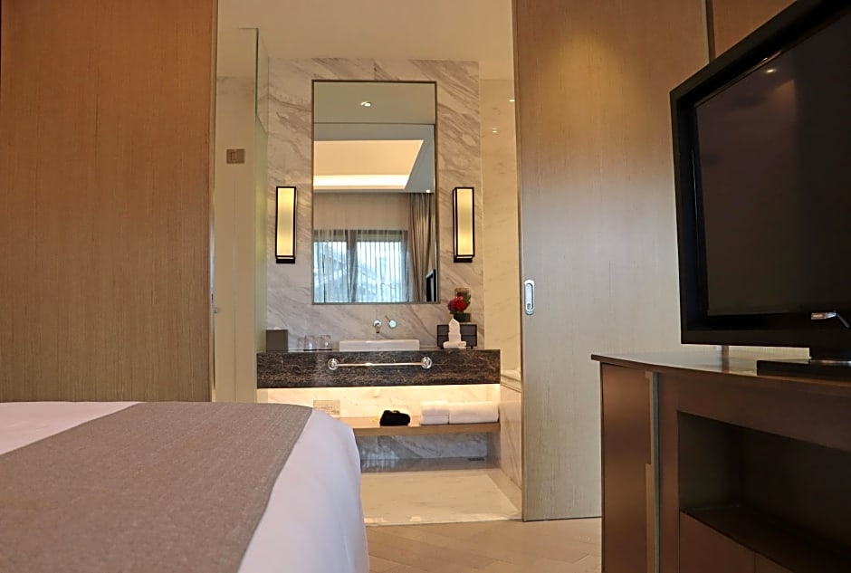 Howard Johnson Jinlin Plaza Lijiang