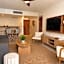 Hotel On The Cay