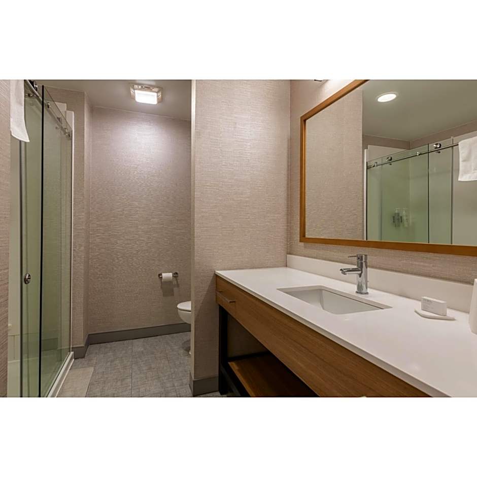 Hampton Inn & Suites Boston/Stoughton