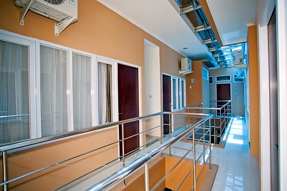 Jaksa Guest House - Near Alun-Alun Bandung