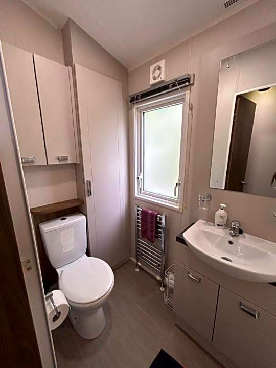 23 larch view luxury caravan tattershall lakes