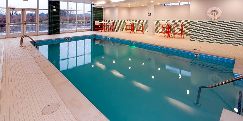 Holiday Inn & Suites - Detroit - Troy By IHG