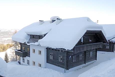 Alpenhäuser Marcius