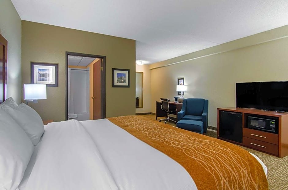 Comfort Inn & Suites