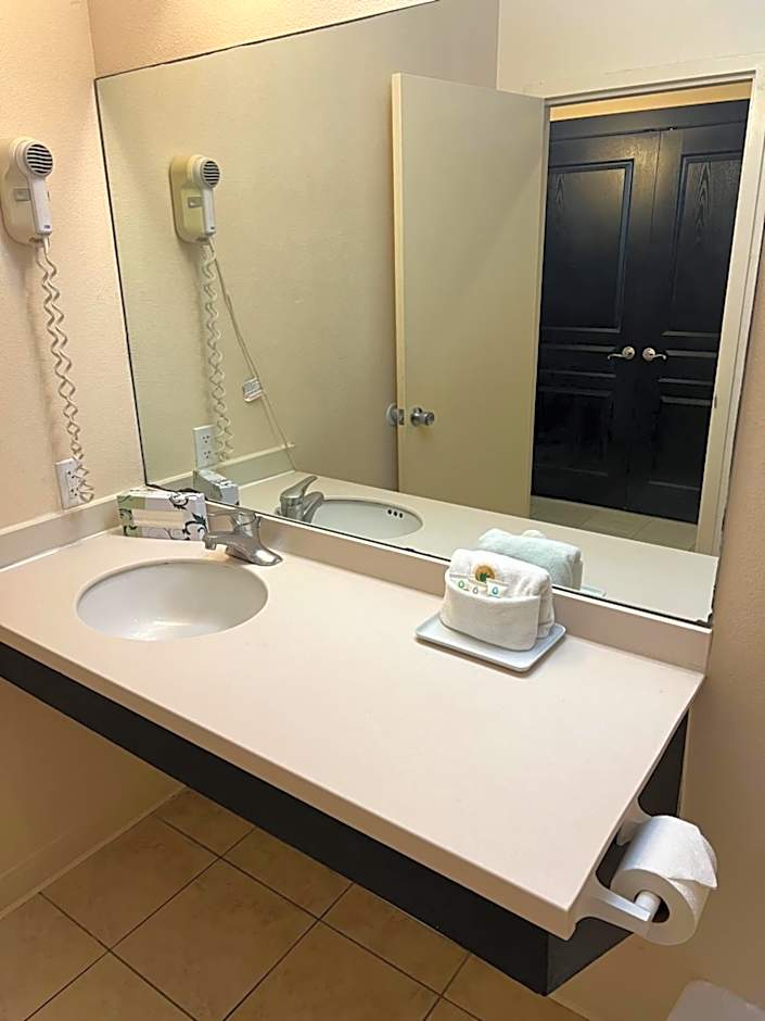 Suites at Sunchase