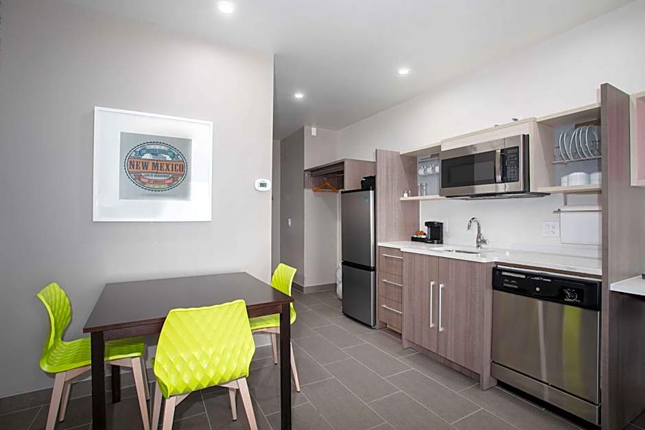 Home2 Suites by Hilton Roswell, NM