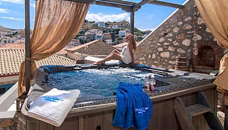 PortaDelMare deluxe suites