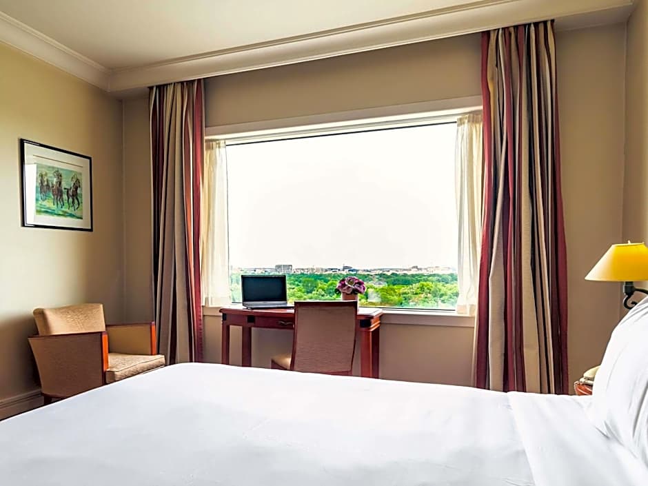 Hotel Pullman Bucharest - World Trade Center