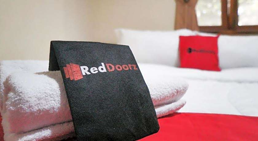 RedDoorz Syariah near Exit Tol Malang