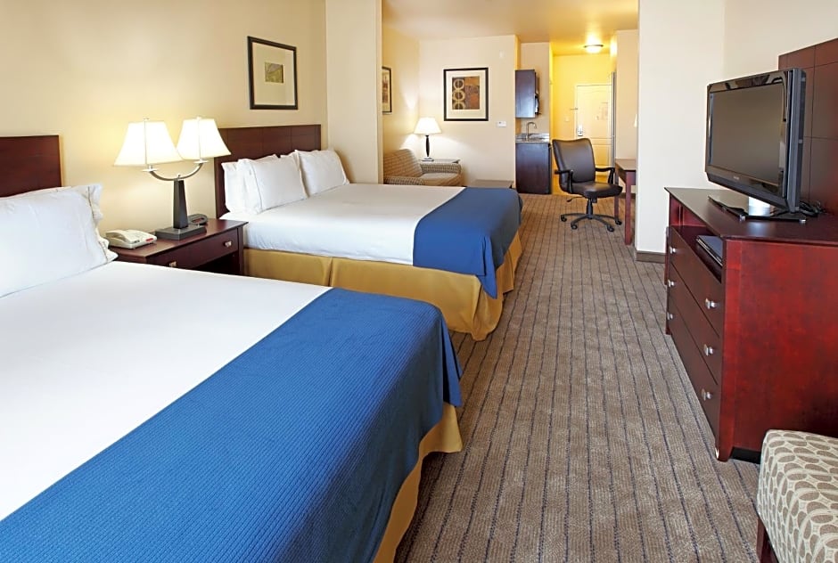 Holiday Inn Express Hotel & Suites Marshall