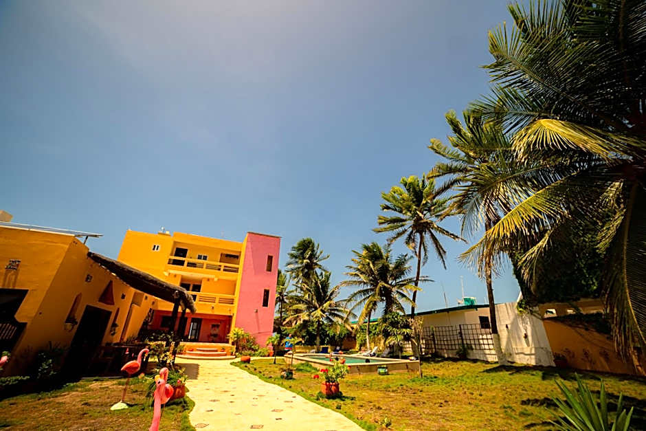 Hotel Flamingos Inn